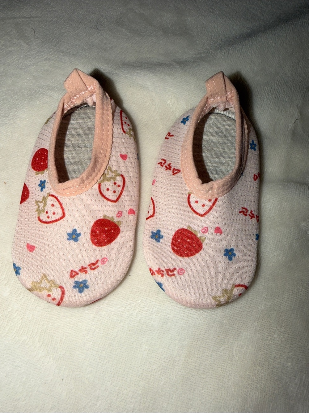 NWOT Pink Strawberry Print Kids Water Shoes